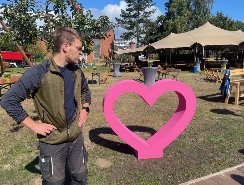 Konfetti, Lachen, Sonnenschein